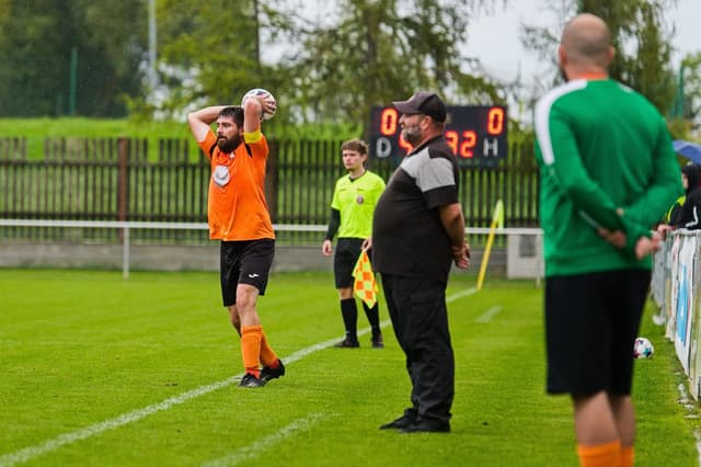 FK Dobrovice "B" — fotka ze zápasu